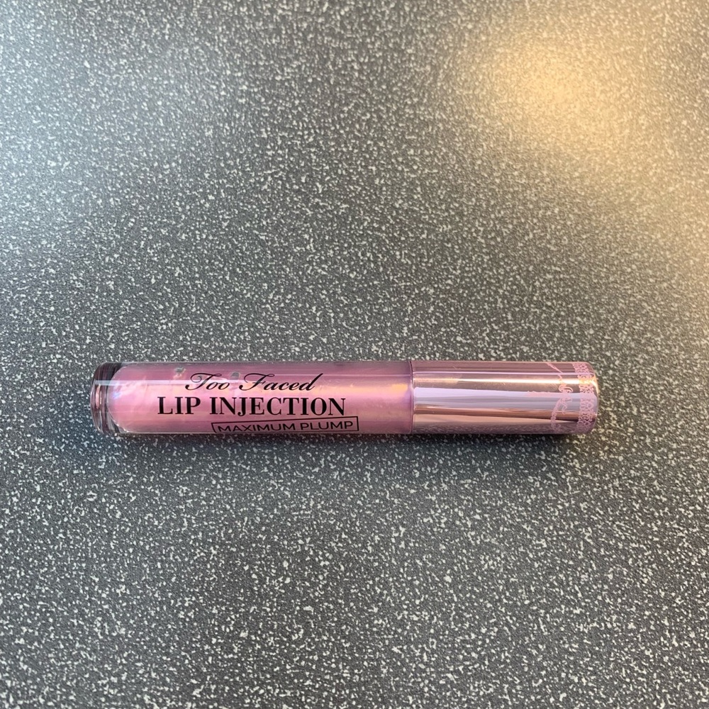 Too Faced Maximum Plump